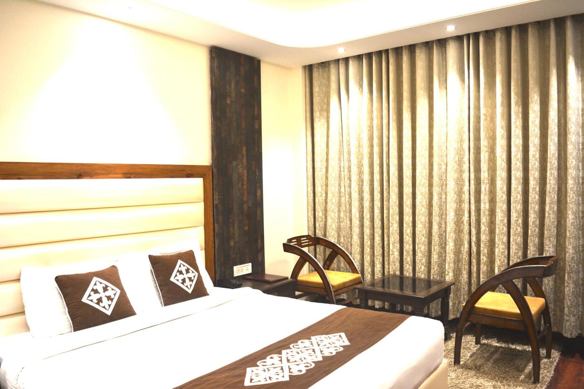 Snow Valley Resorts & Spa Manali Exterior photo